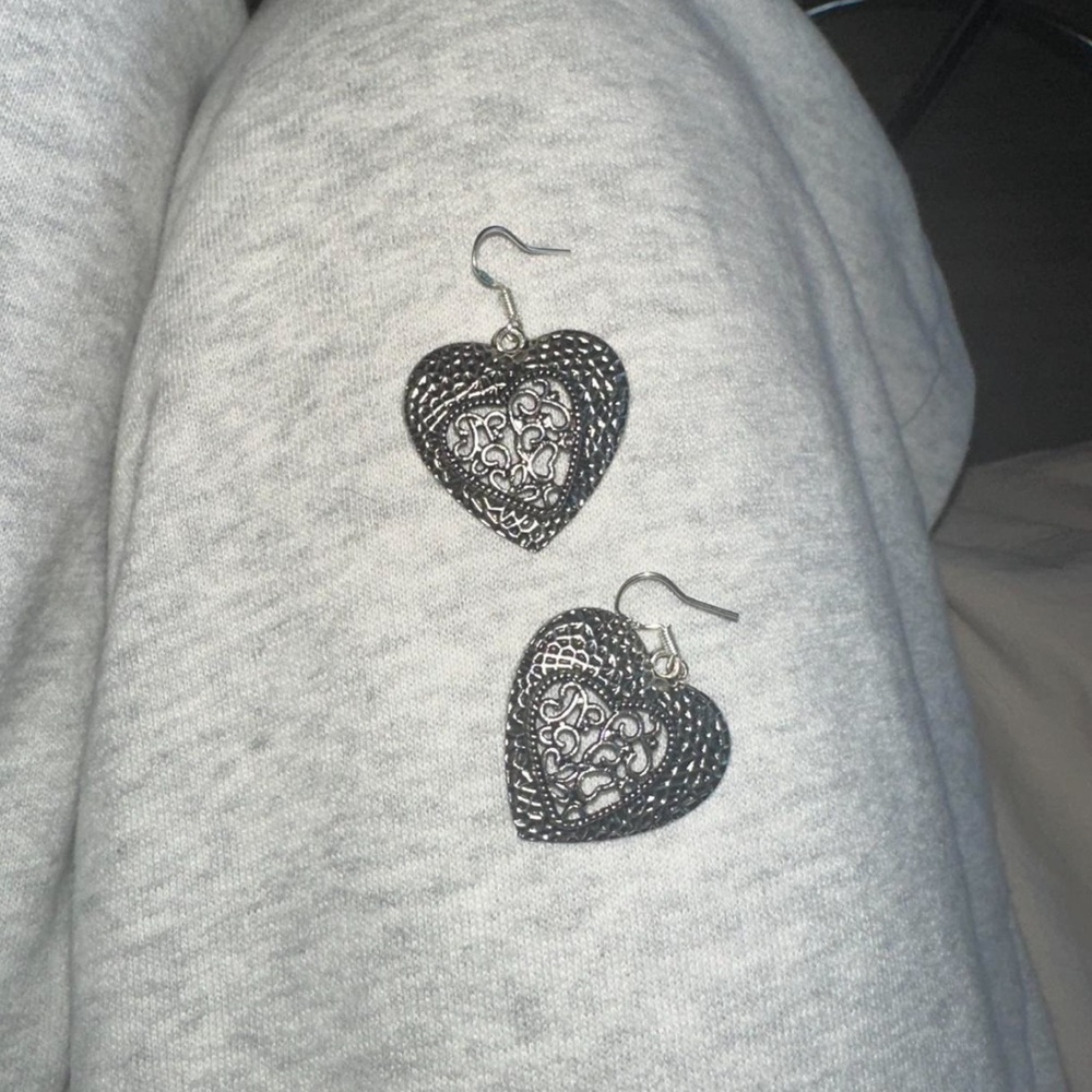 Silver Heart Filigree Earrings